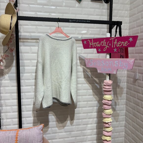 Floral Jacquard Knit Sweater- CS5320 - Picture 2 of 2